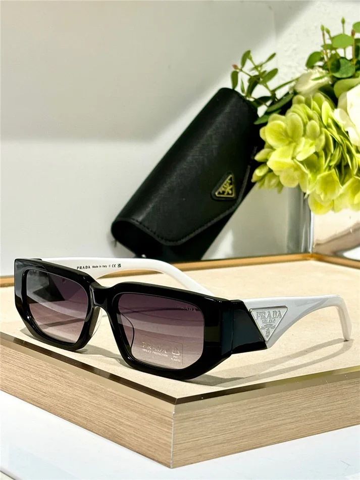 Prada 0PR 09Z Regular - High Bridge Fit Sunglasses