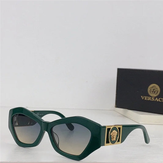 Ultra RaRe VINTAGE VERSACE SUNGLASSES MOD.421/B